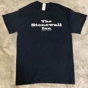 Vintage 00’s The Stonewall Inn NYC T Shirt